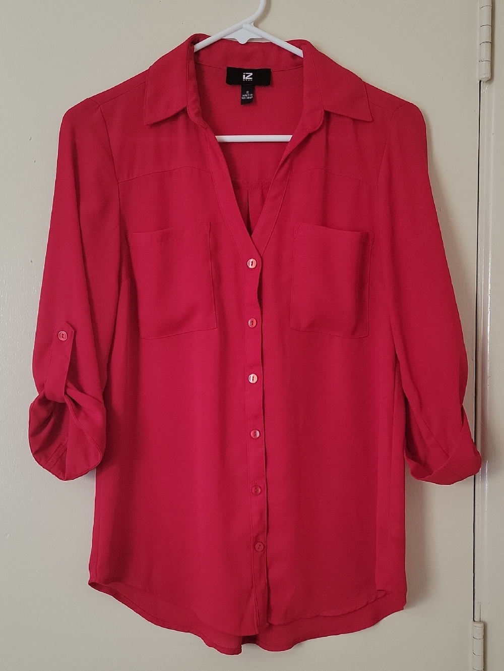 IZ Byer Women’s Red Button-Front Blouse